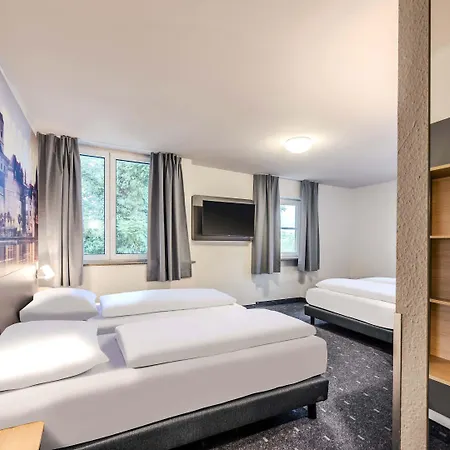 Passau-sued Hotel 3*