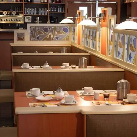 Otel Passau-sued 3*