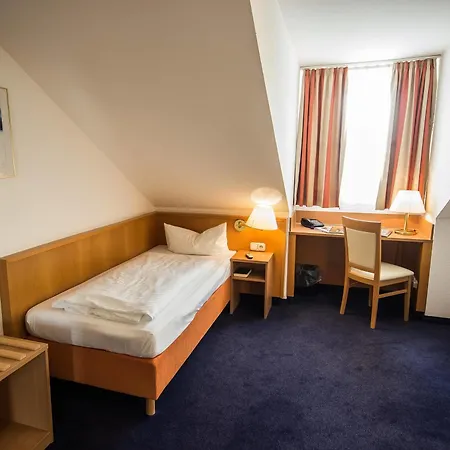 Hotel Passau-sued